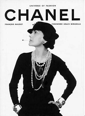 Chanel (Universe of Fashion) by François Baudot 